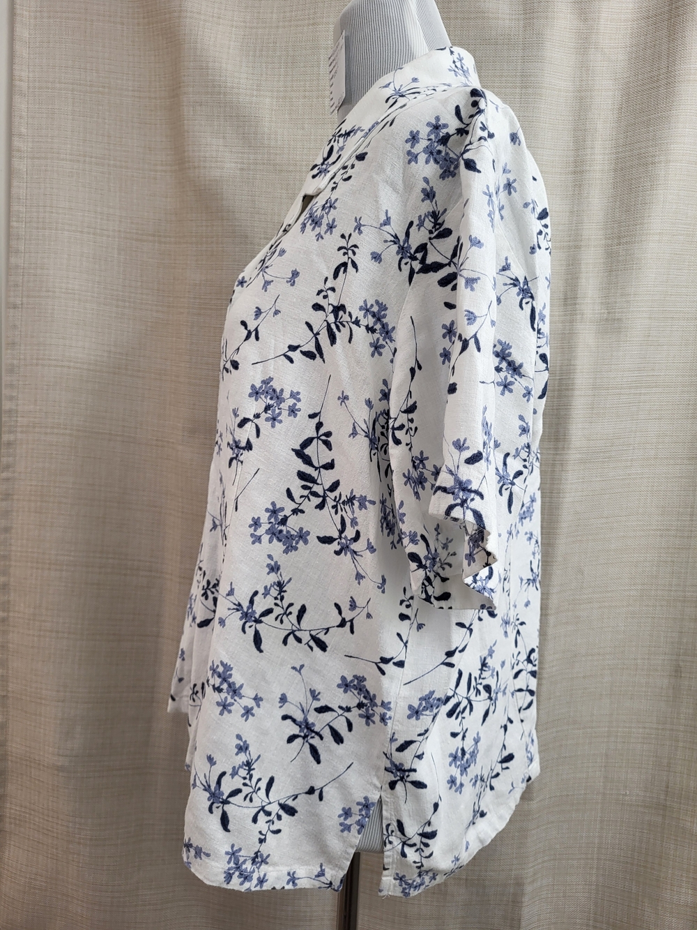 Elisabeth Women's White Blue Floral Linen Blend Button Down Blouse Size 16 - Picture 2 of 12